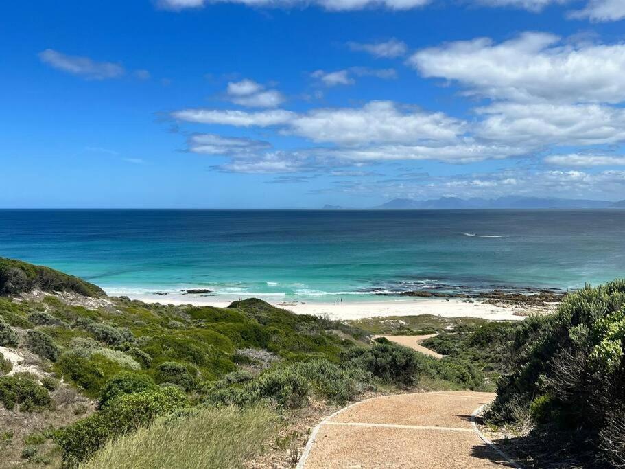Ocean Retreat, Romansbaai Gansbaai Bagian luar foto