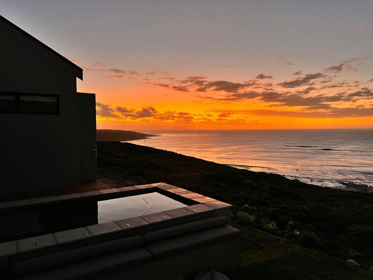 Ocean Retreat, Romansbaai Gansbaai Bagian luar foto