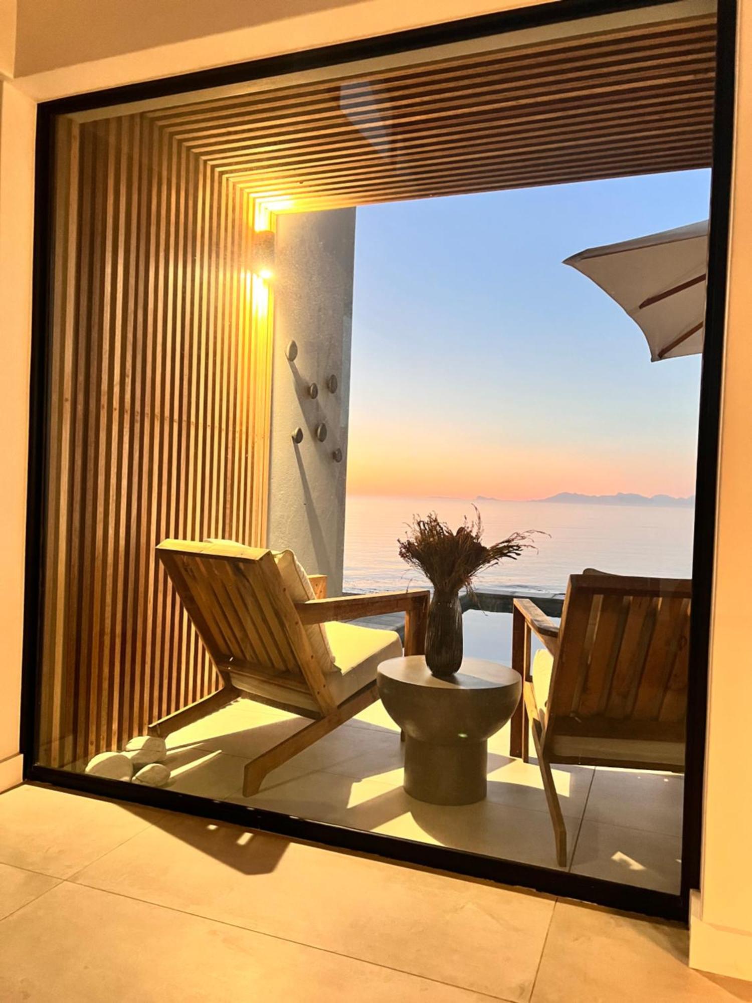 Ocean Retreat, Romansbaai Gansbaai Bagian luar foto